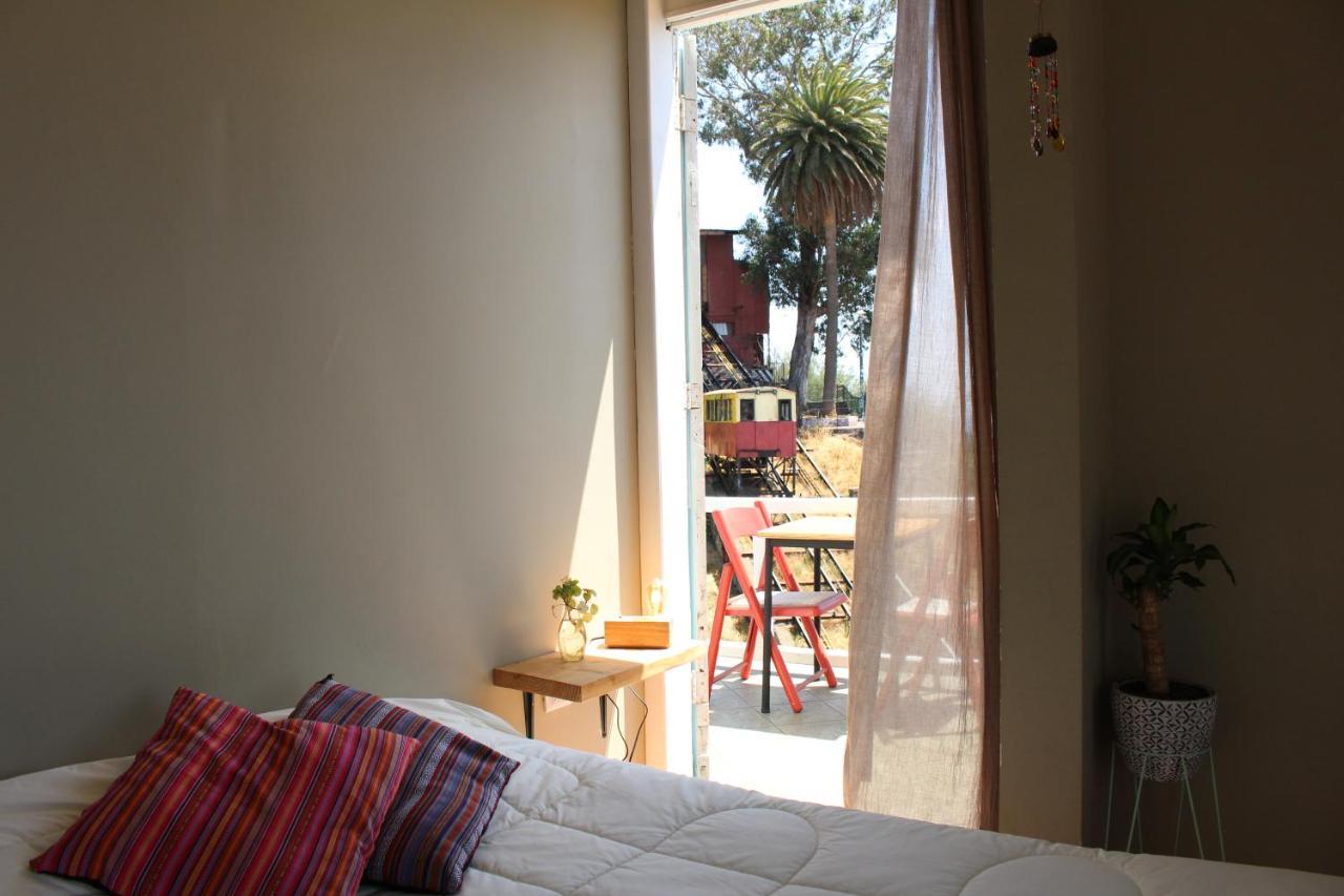 מלון וואלפאראיסו Casa Cuatro Vientos מראה חיצוני תמונה